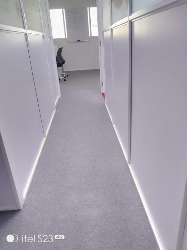Wall to wall carpet