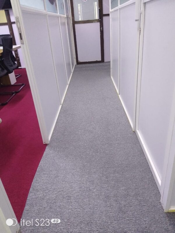 Wall to wall carpet