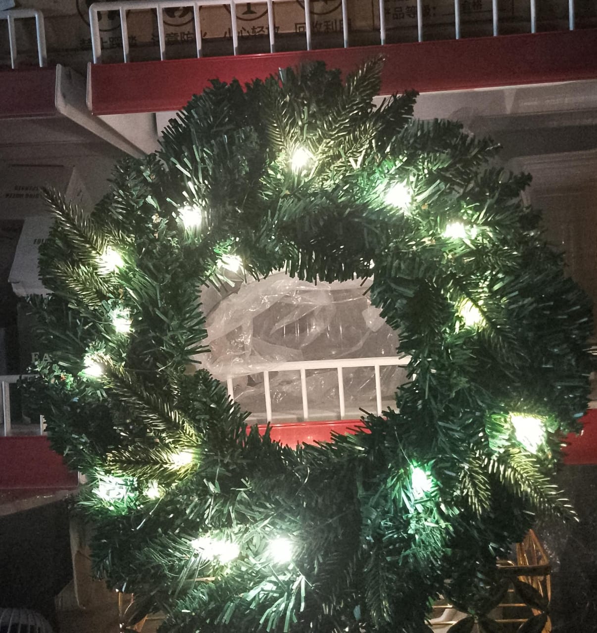 Cosmic-Choices-423476.jpeg 38cm Prelit wreath Christmas decoration