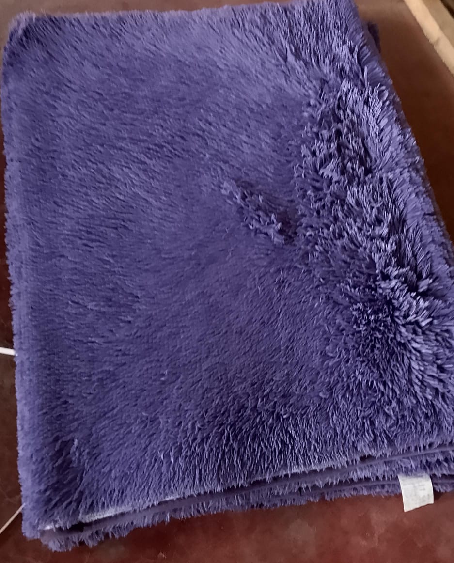 5×8 fluffy carpet