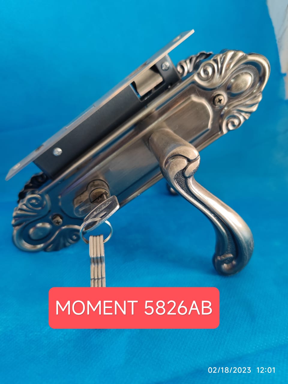 Jesilog-Decor-375115.jpeg Moment locks